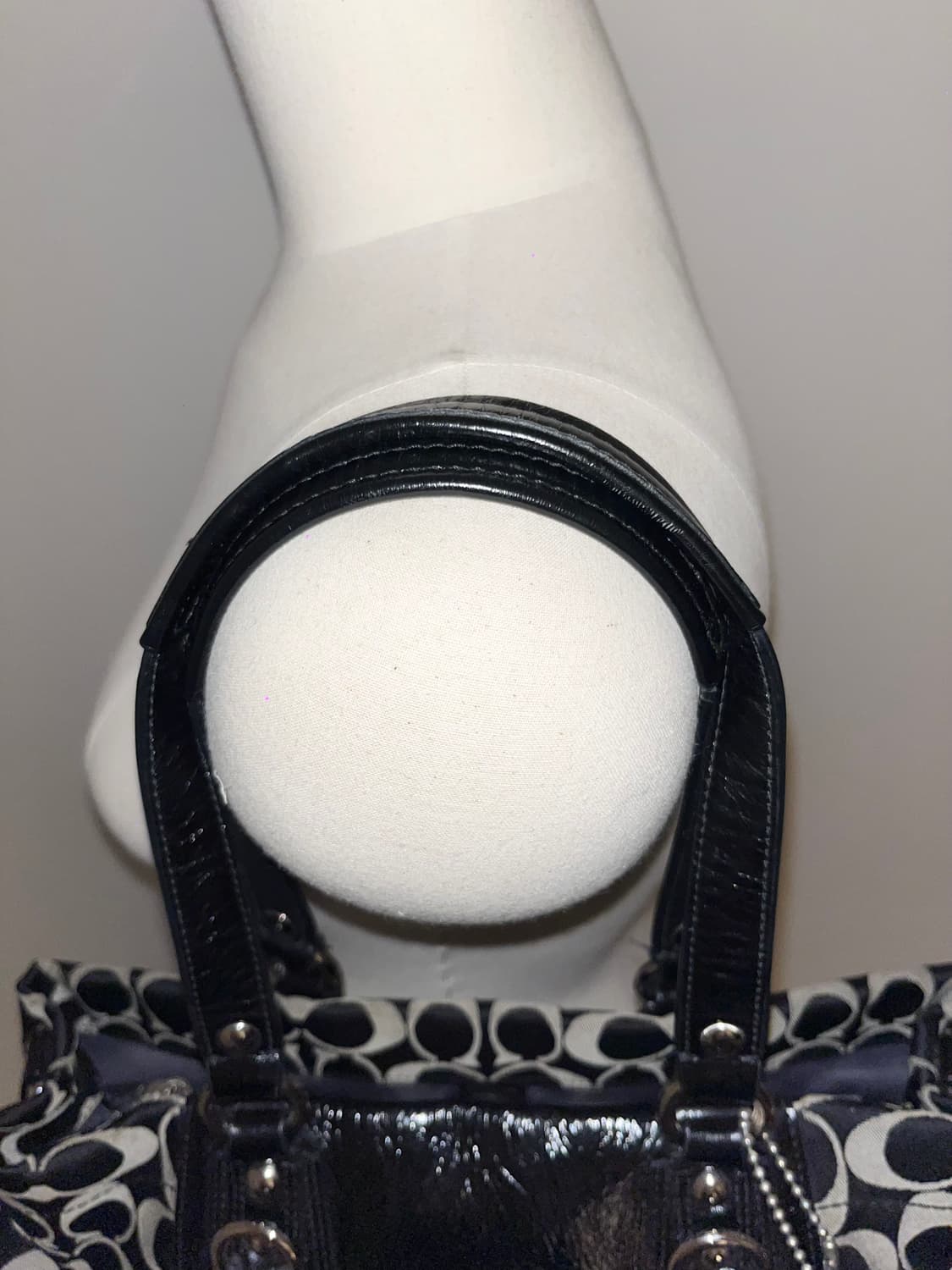 Coach Cookie&cream Shoulder bag 상품이미지6