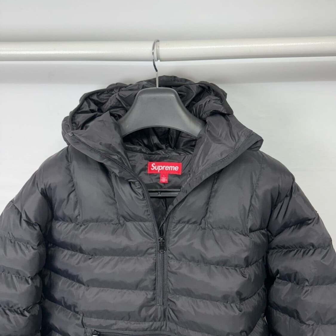 슈프림 경량패딩 상품이미지3