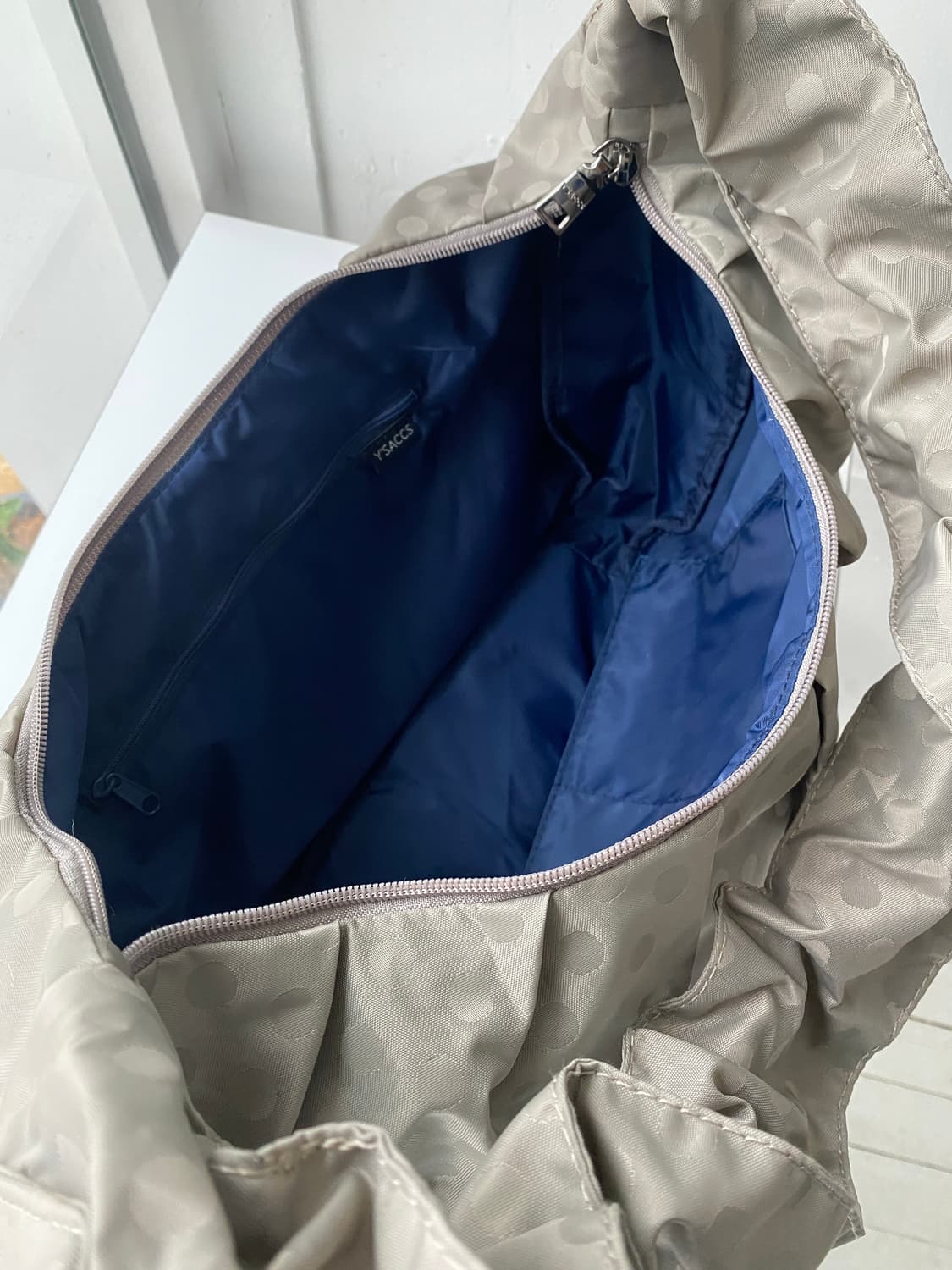 [Y’saccs] 도트 셔링 숄더백 상품이미지7