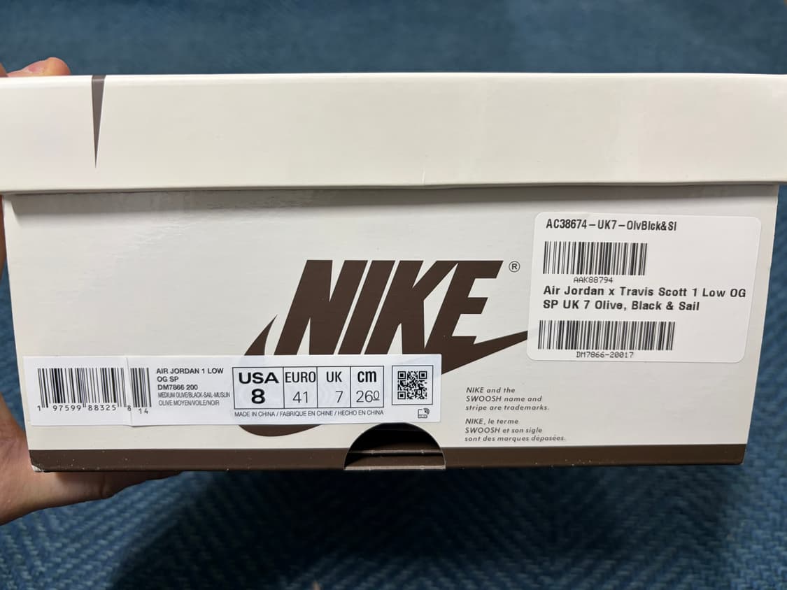 조던1 트래비스 스캇 리버스 올리브 260 상품이미지2