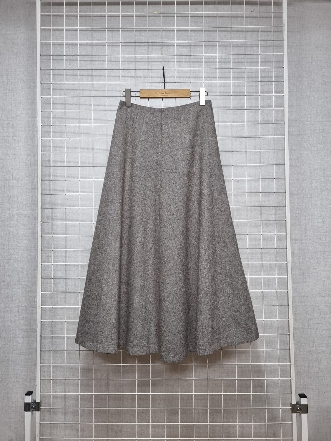 베르소 BERSO 헤링본 플레어 모직스커트 상품이미지1