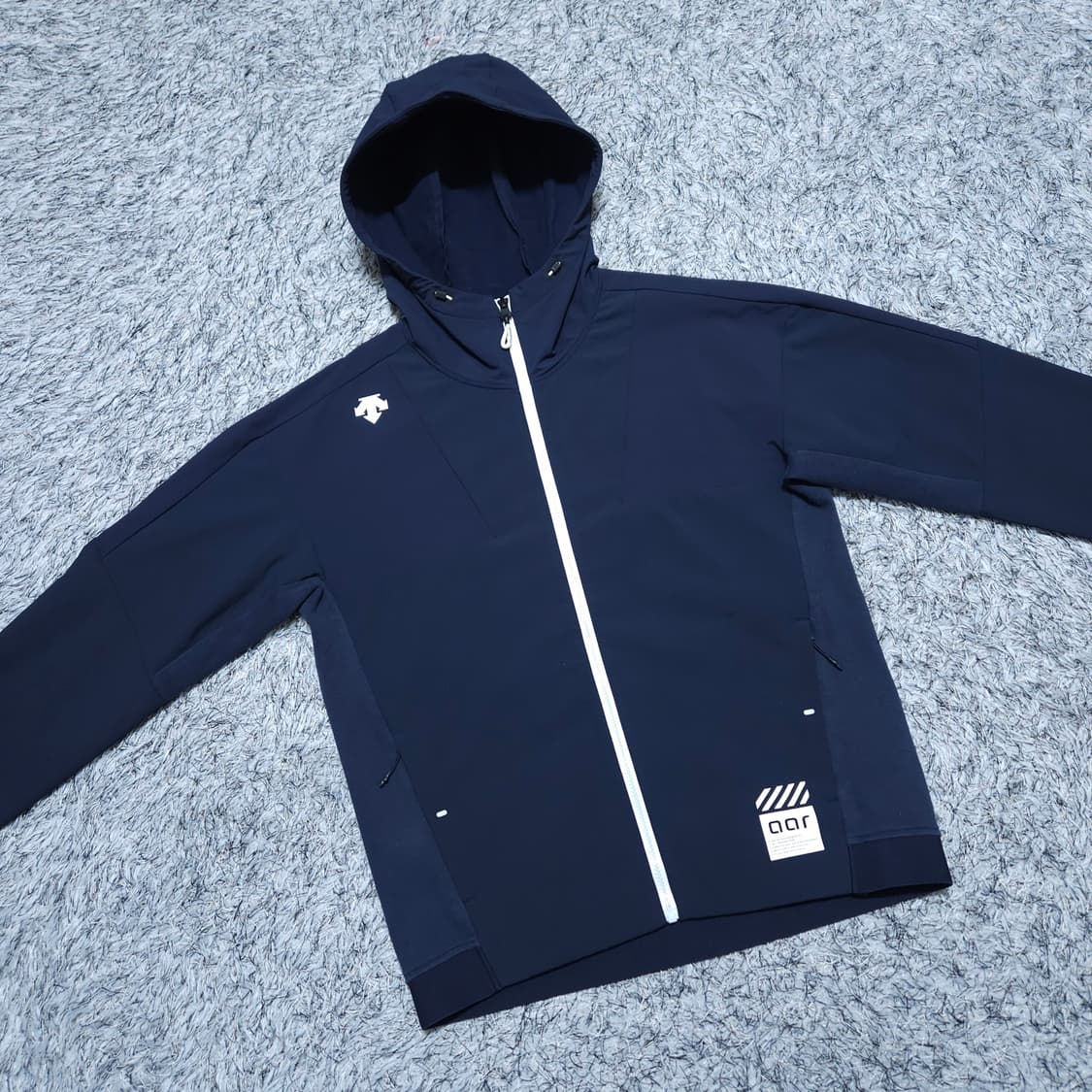 데상트)100 남자 하이브리드 후드집업 트레이닝 / 왕눈이샵 상품이미지2