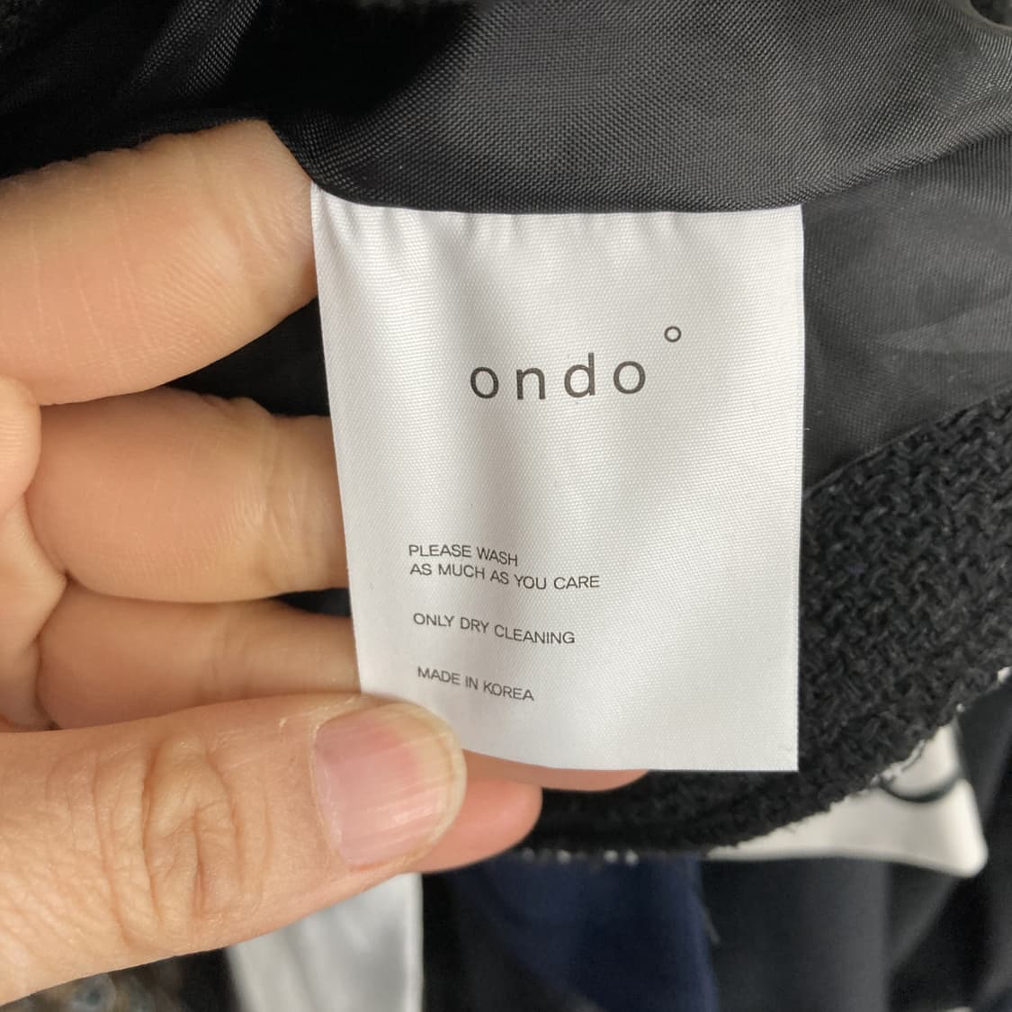 ando 여성크롭트위드반팔자켓 블랙 55 상품이미지5