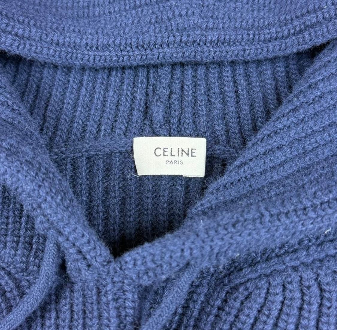 [리오브] 셀린느 리브드 울 로고 니트 후드 상품이미지4