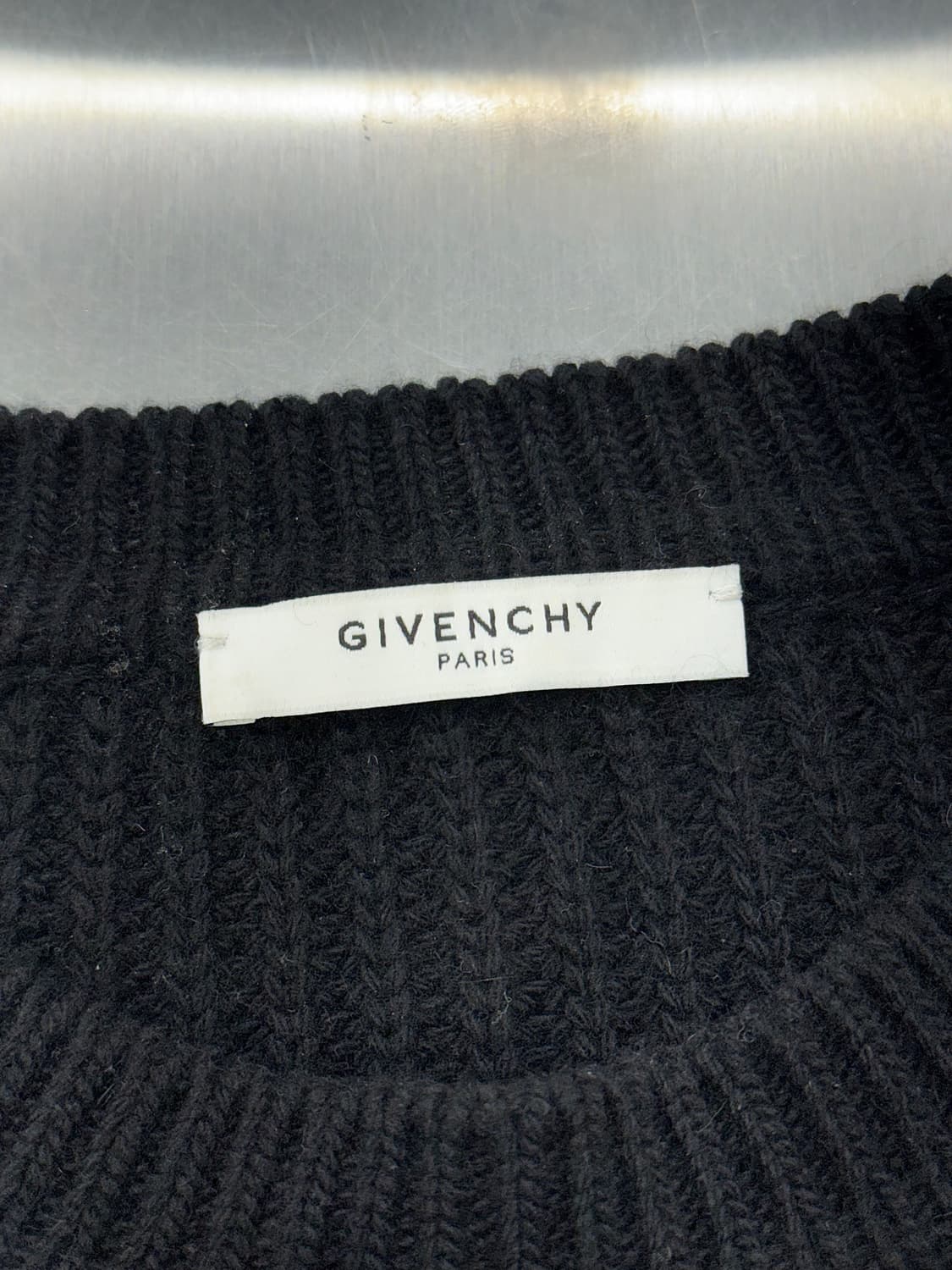 지방시 블랙 메탈릭 스트라이프 울 니트 스웨터 상품이미지7