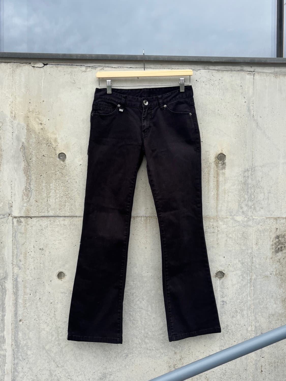 Armani Exchange Flare Fit Pants 상품이미지1