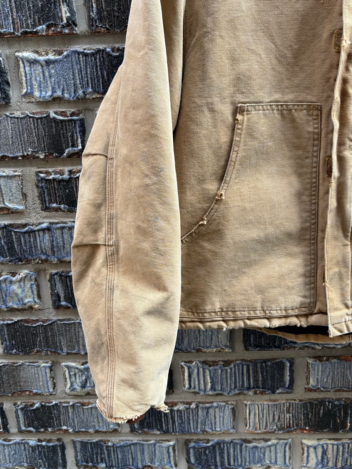 칼하트 j02 아크틱 트레디셔널 자켓 상품이미지3