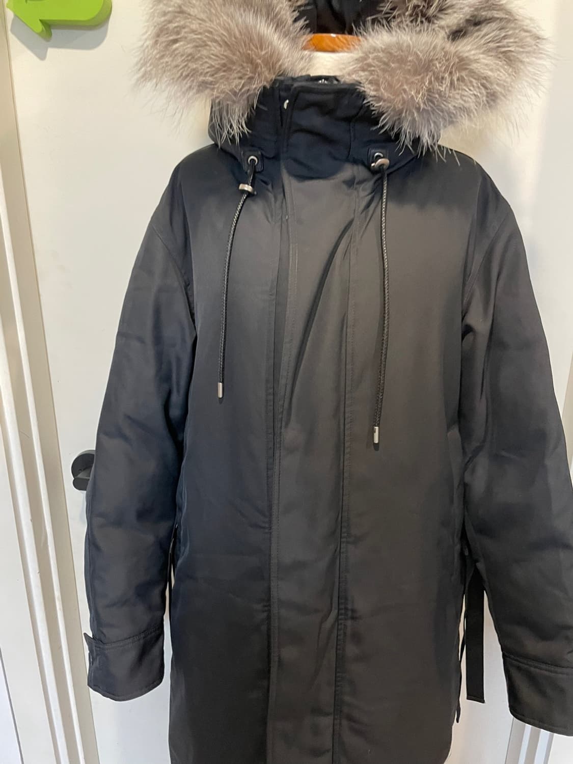 솔리드옴므  18fw 168 폭스퍼 패딩 블랙 상품이미지6