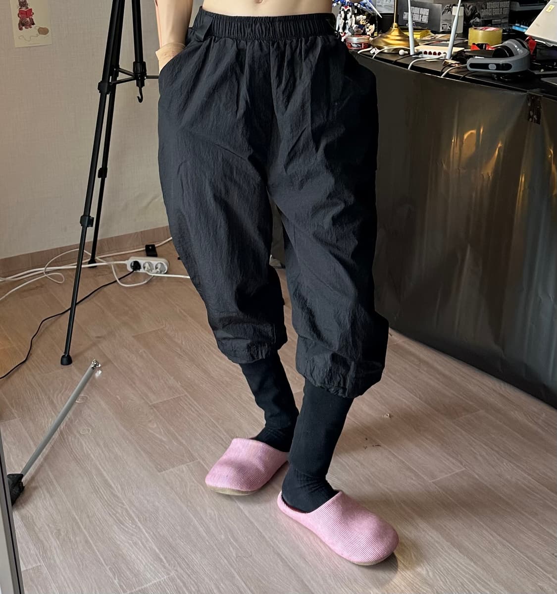 Spinns 블랙 나일론 팬츠 상품이미지1