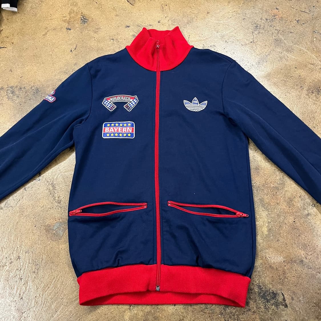 [정품/100] 아디다스 바이에른 뮌헨 트랙탑 져지 네이비 레드 b15 상품이미지3