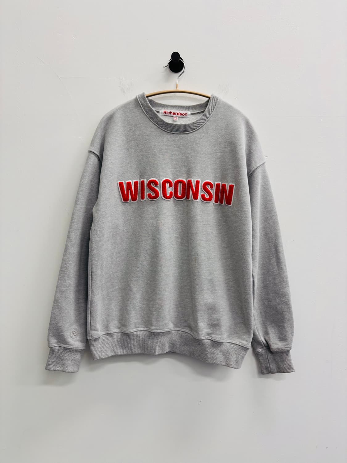 리차드슨(Richardson) 위스콘신 칼리지 로고 맨투맨 상품이미지1