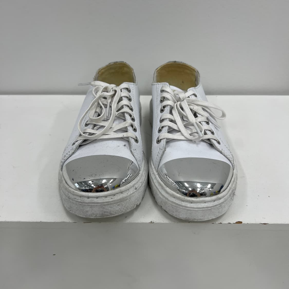 닥터마틴 알렉세이 화이트 레더 스니커즈 37 상품이미지2