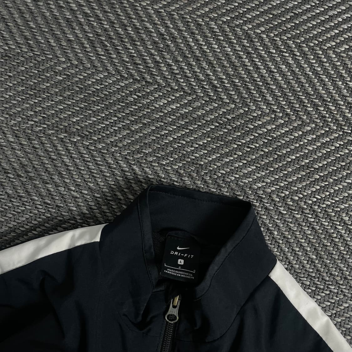 나이키 드라이핏 배색 바람막이 블랙o 3933 상품이미지6