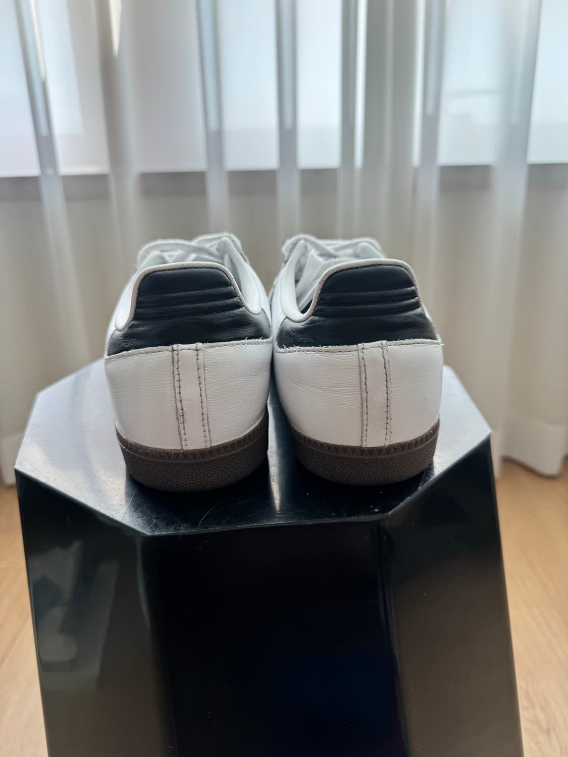 [280] 아디다스 삼바 OG 화이트 블랙 - 쇼핑몰 촬영용 S급 상품이미지7