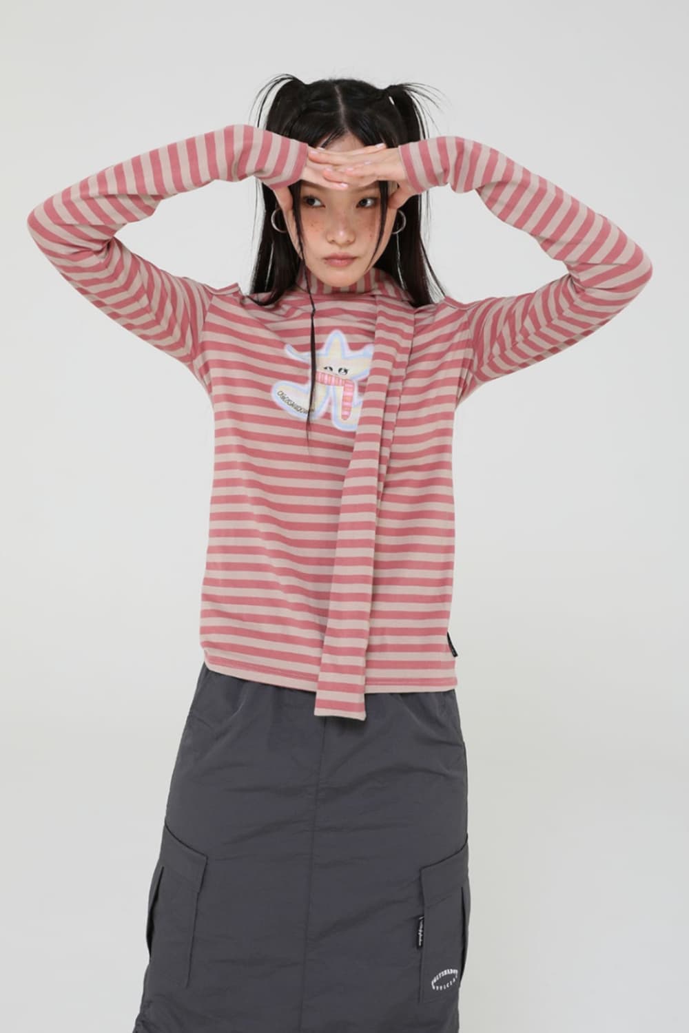 어글리쉐도우 긴팔 상품이미지2