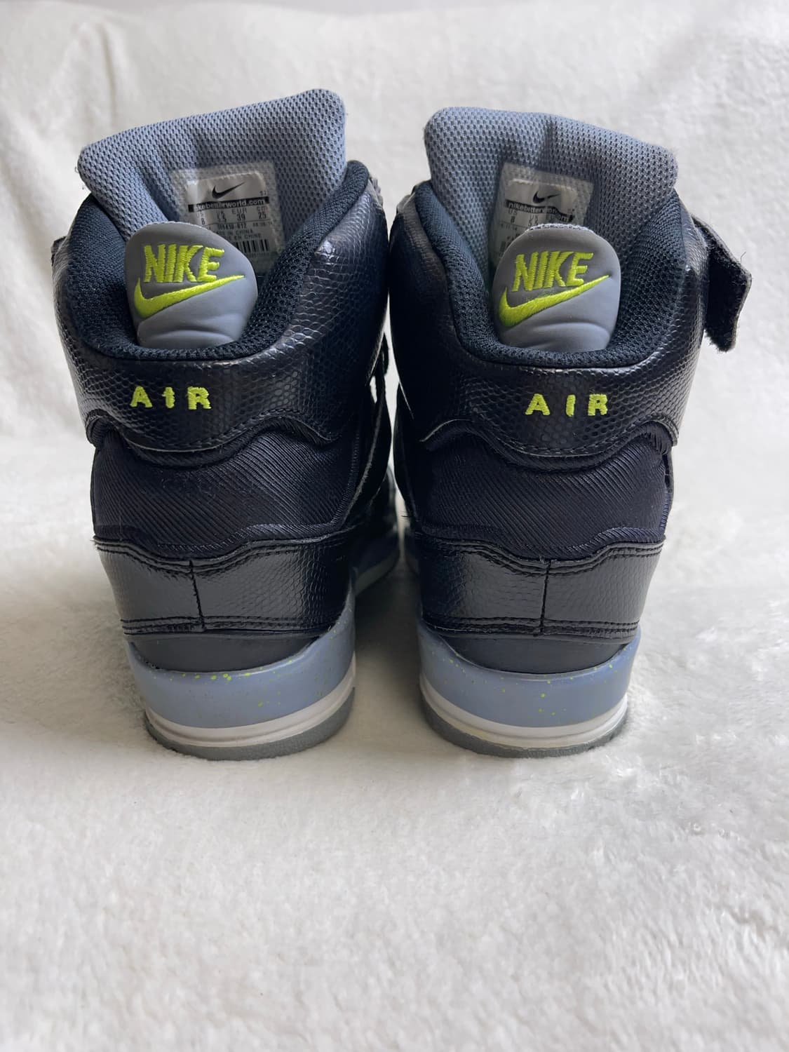 [245-250] 나이키 에어 레볼루션 스카이 하이 상품이미지4