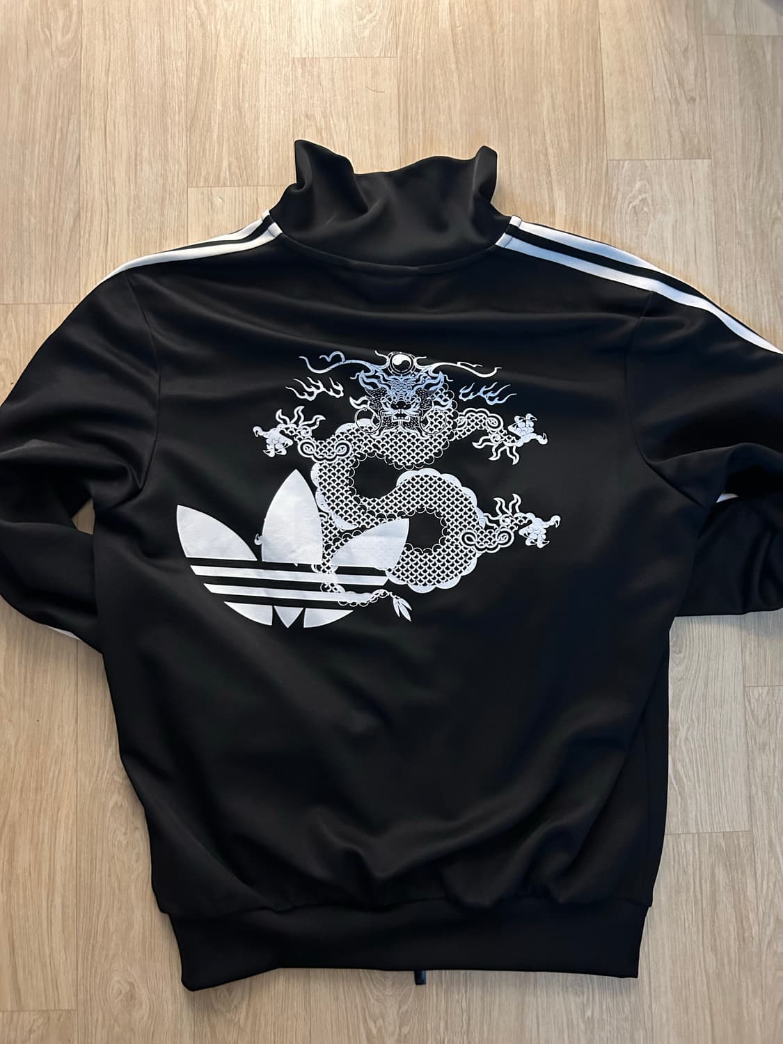 아디다스 베켄바우어 트랙자켓 성수팝업 한정 L 상품이미지1