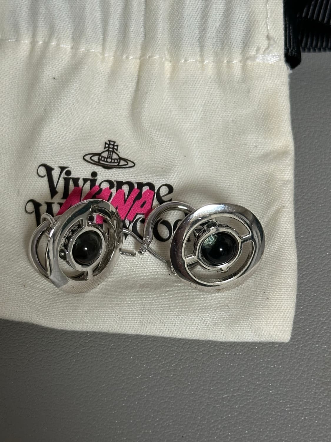 비비안웨스트우드 귀걸이 (나나 콜라보) 상품이미지2