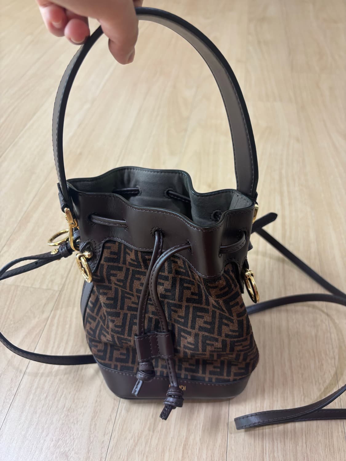 펜디 미니 복조리백 팝니다 상품이미지2