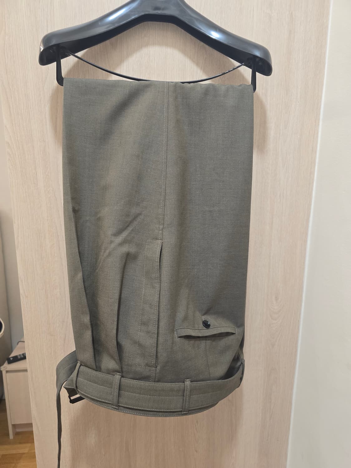 르메르 22fw steel beige Chinese 셋업 50 상품이미지4