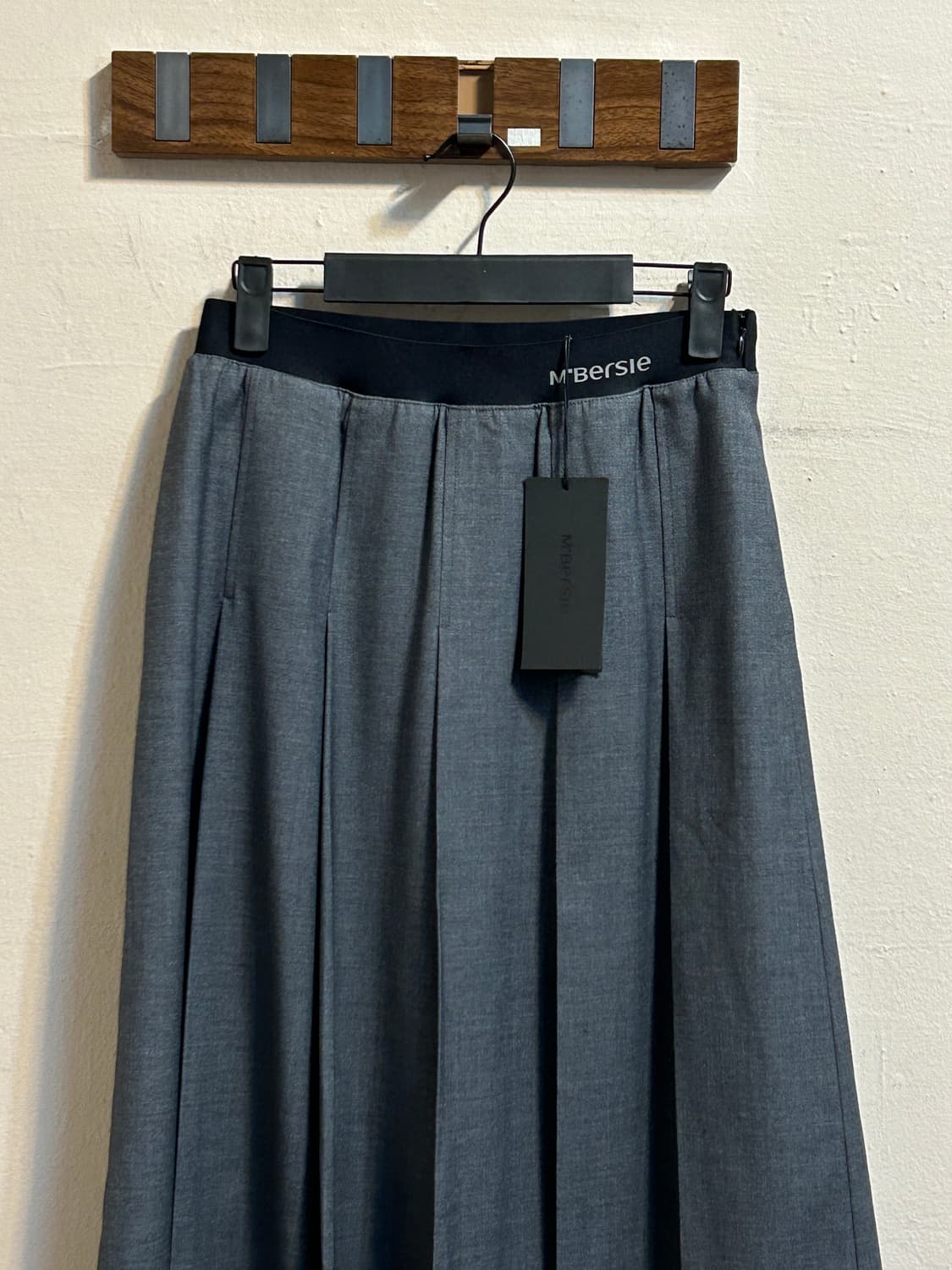 (deadstock) 엠버시 하이웨스트 플리츠 미디 스커트 상품이미지2