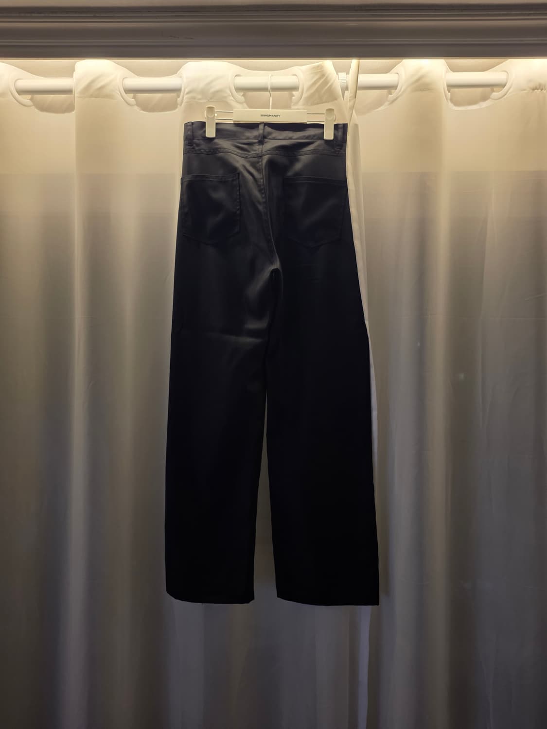 [48]Aieul Aryal Trouser_Black

 상품이미지3