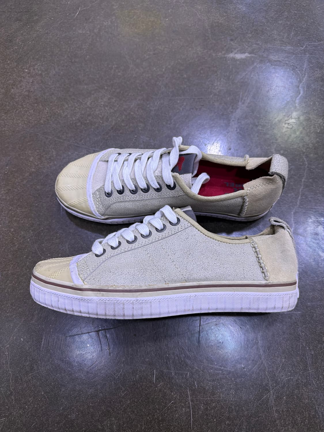 쏘렐 센트리 스웨이드 로우 스니커즈 탄 베이지 270 상품이미지6