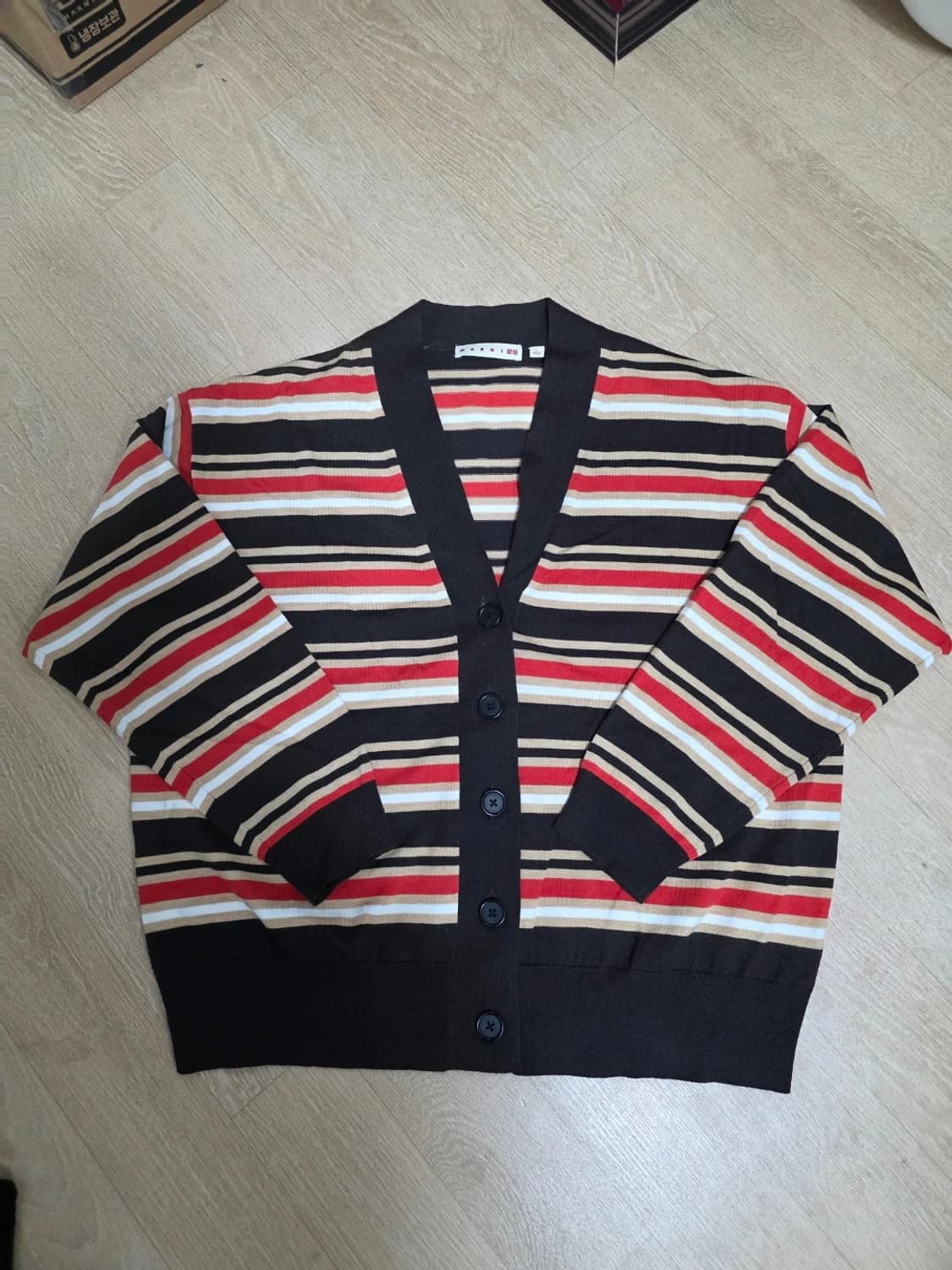 유니클로 X 마르니 오버사이즈 스트라이프 브이넥 가디건 L 상품이미지1