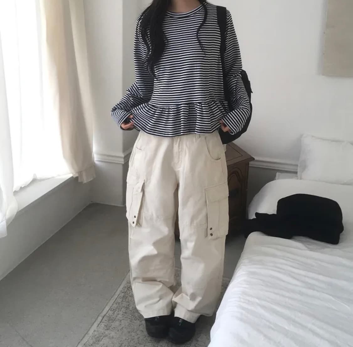 원더원더 호놋 빈티지 절개 아일렛 포켓 코튼 팬츠 아이보리 상품이미지1