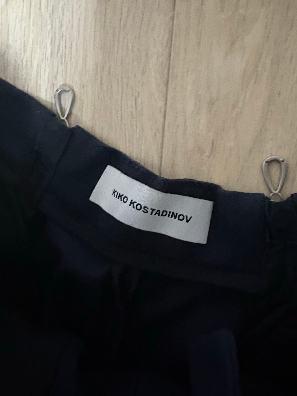 키코코스타디노브 녹스 트라우저 팝니다. 상품이미지3