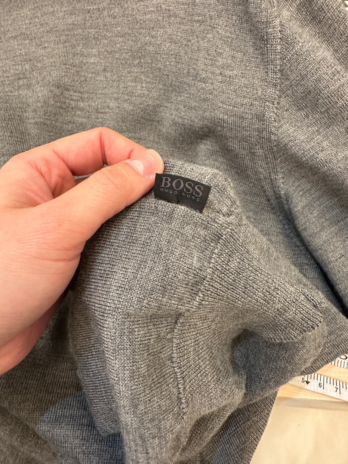 XL) 휴고 보스 그레이 얇은 니트티 목티 상품이미지5