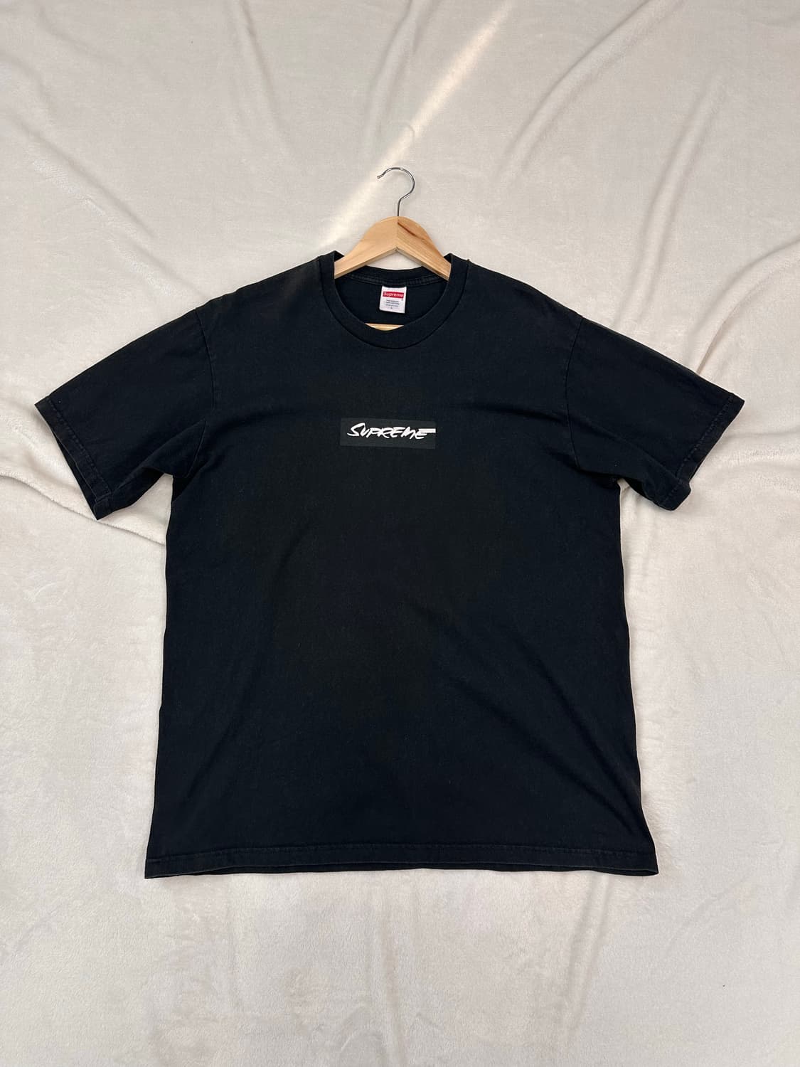 (L)슈프림 퓨추라 박스로고 반팔 블랙 상품이미지1