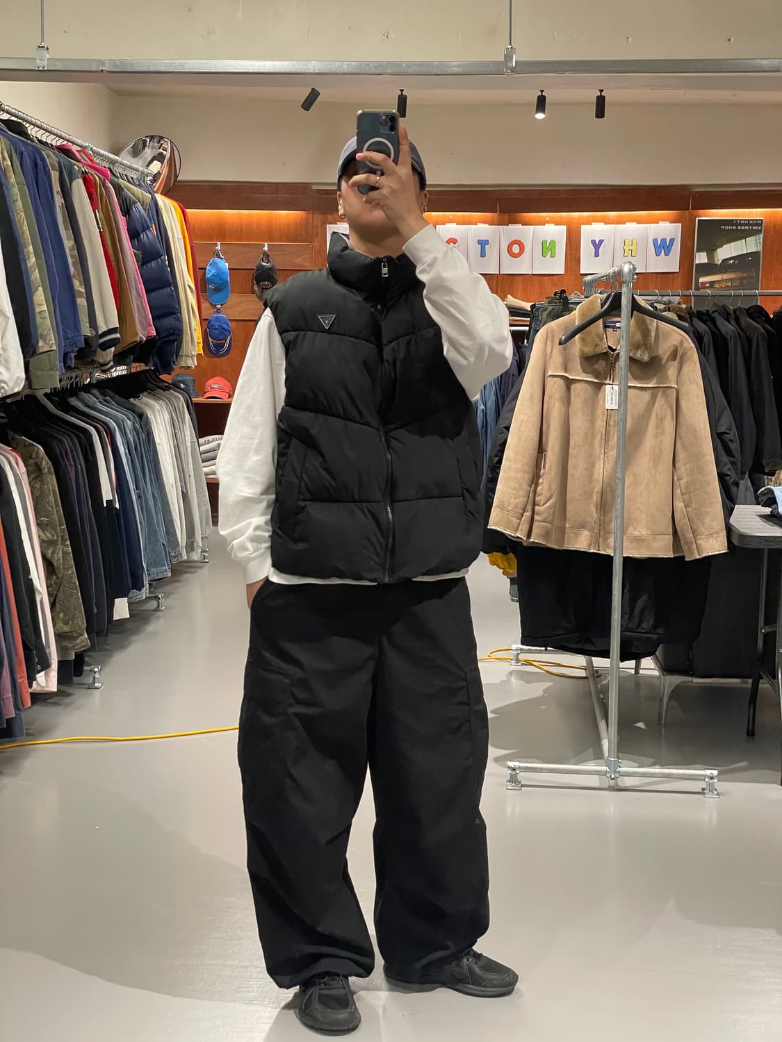 게스 패딩 조끼    상품이미지6