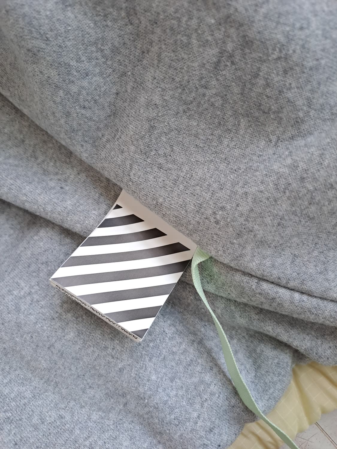 오프화이트 메인라벨 푸퍼패딩 상품이미지7