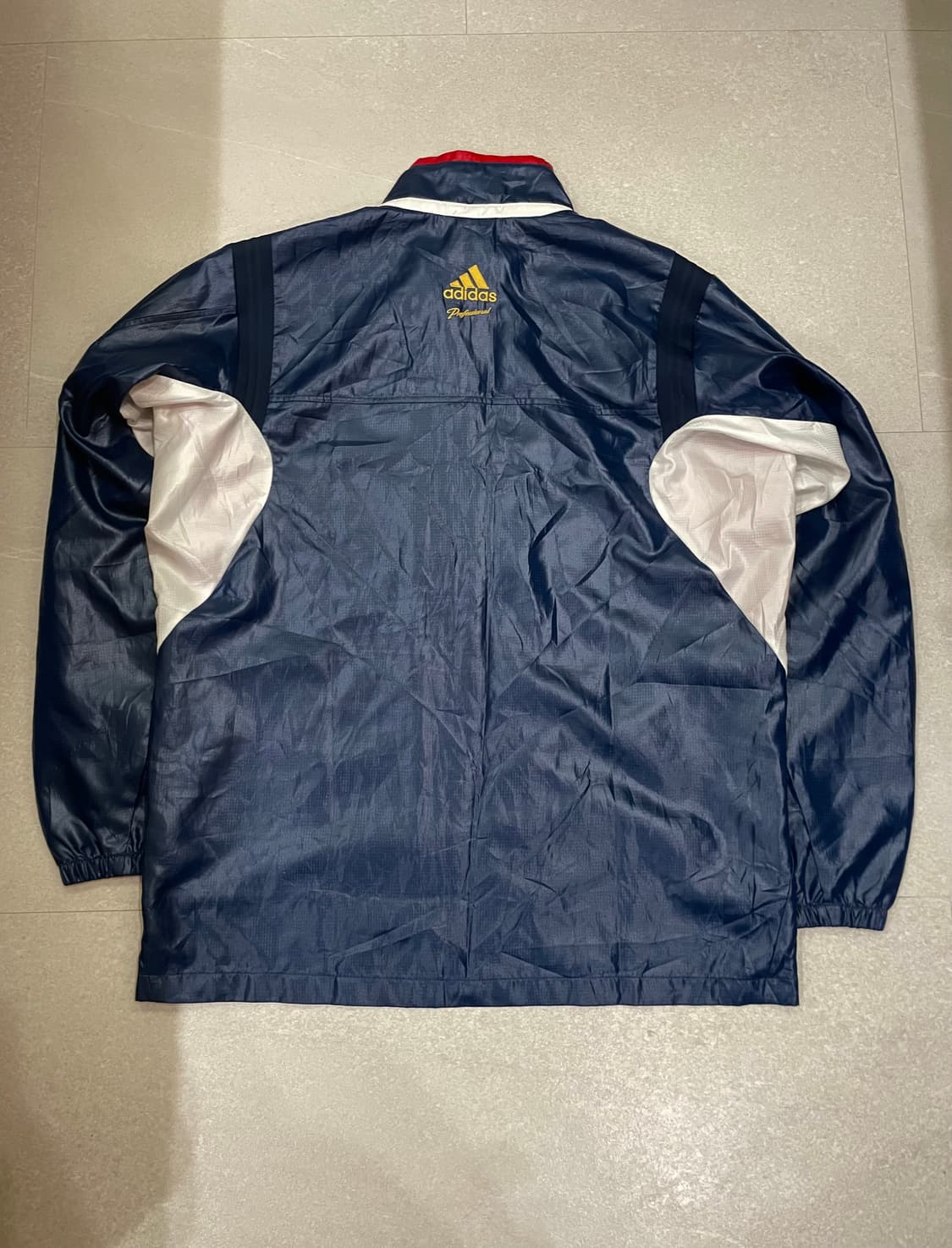 아디다스 프로페셔널 바람막이 상품이미지3