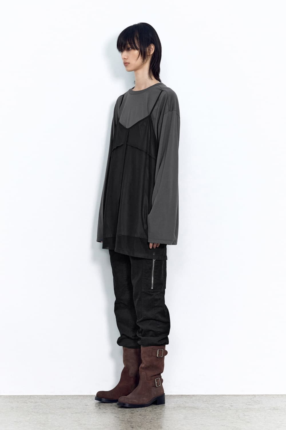 메쉬 레이어드 롱슬리브 CHARCOAL 상품이미지2