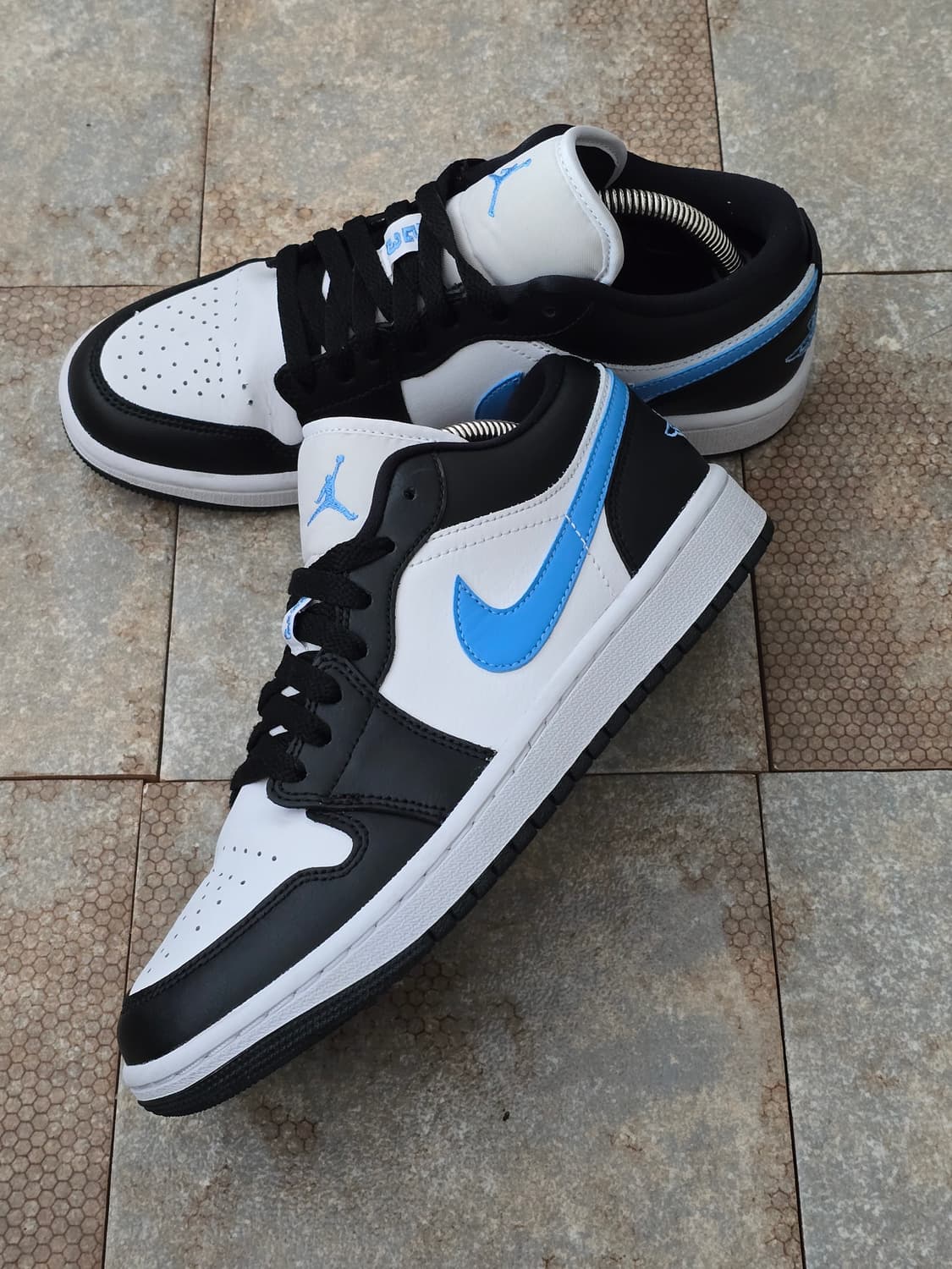 (245)나이키 에어 조던 1 로우 유니버시티 블루 상품이미지3