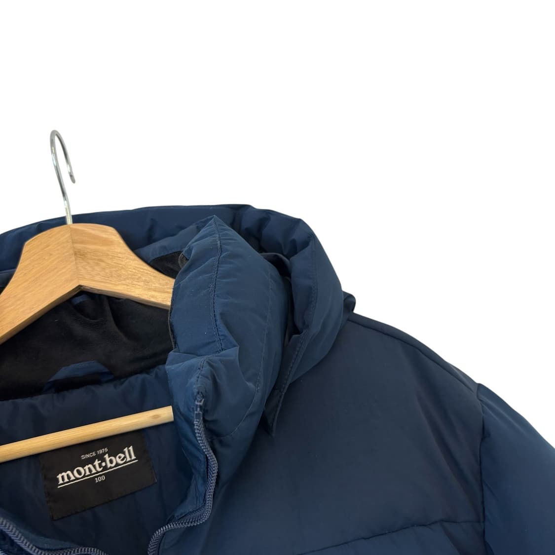 몽벨 24fw 부스터 신클라우드 헤비 패딩 상품이미지3