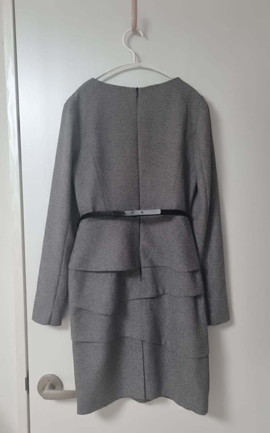 JJ지고트 JIGOTT 그레이 원피스 하객룩 (벨트 탈부착 가능) 상품이미지4