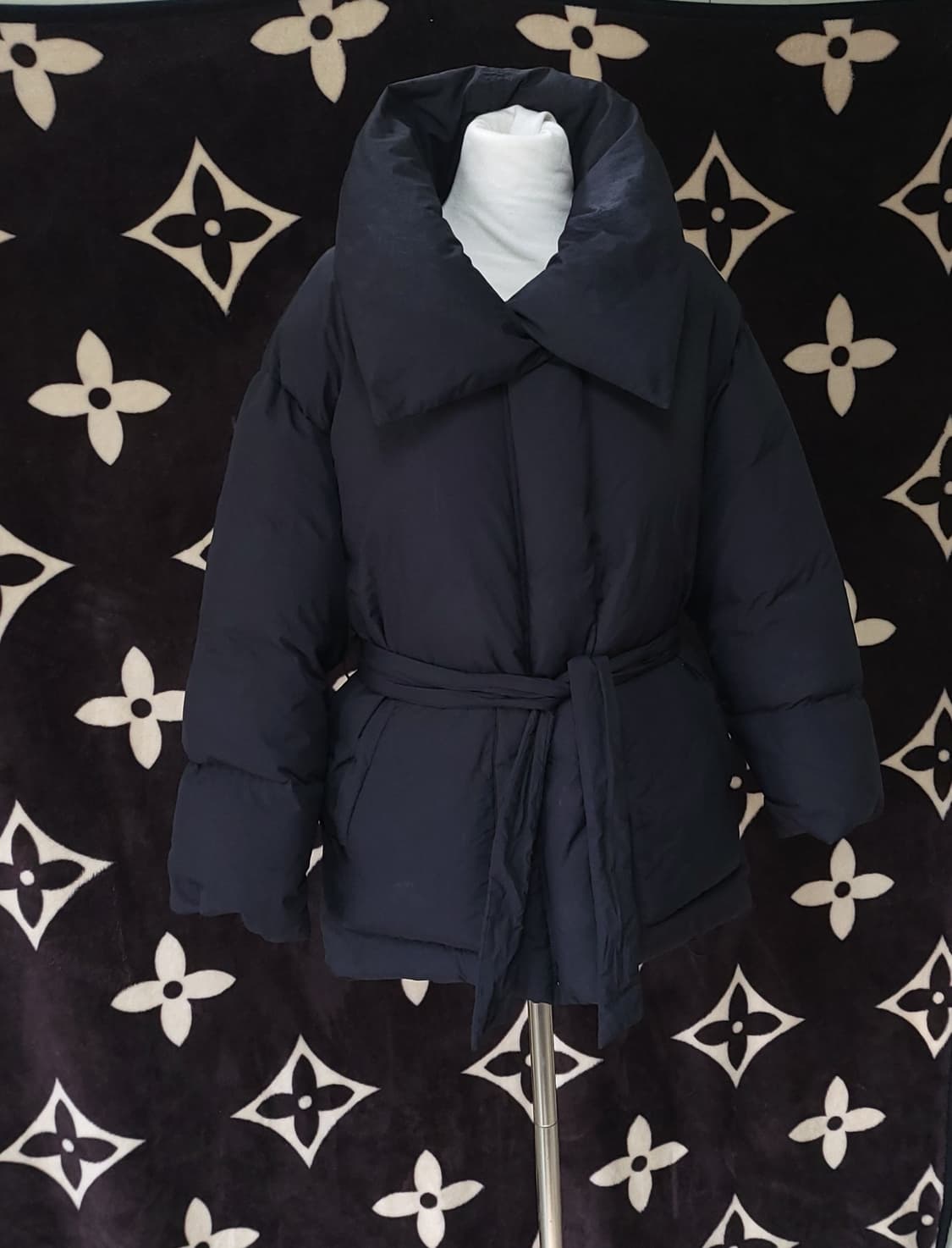 LOEUVRE 루에브르 빅카라 숏패딩 블랙 1사이즈 상품이미지2