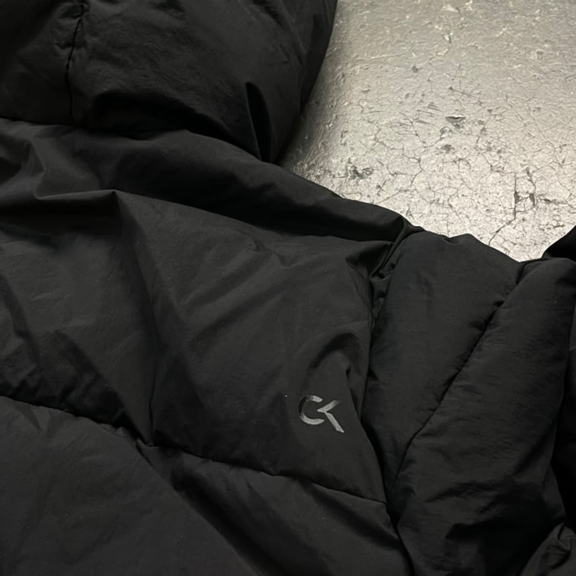100 캘빈클라인 패딩 상품이미지7
