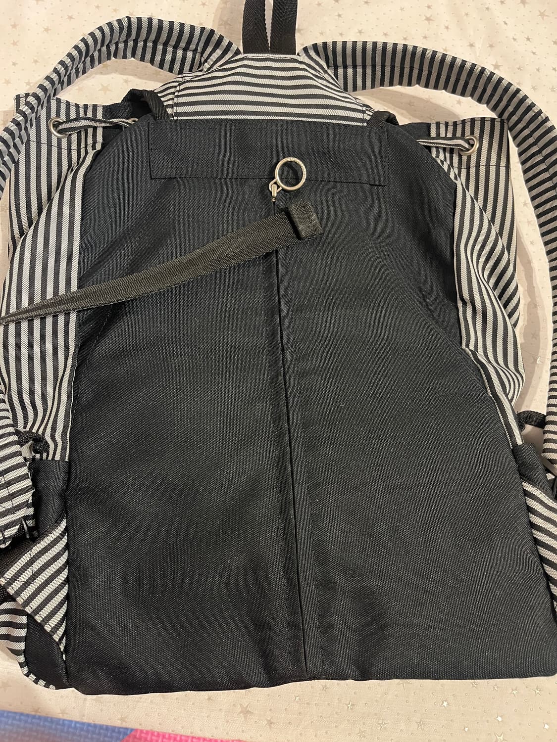 olivedesolive 블랙 스트라이프 백팩  상품이미지9