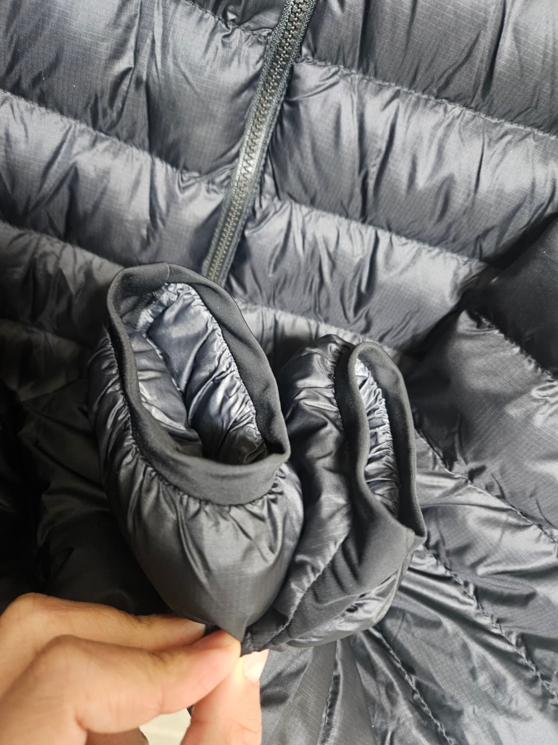 랩 씨러스 알파인 자켓 블랙 팝니다. 상품이미지5