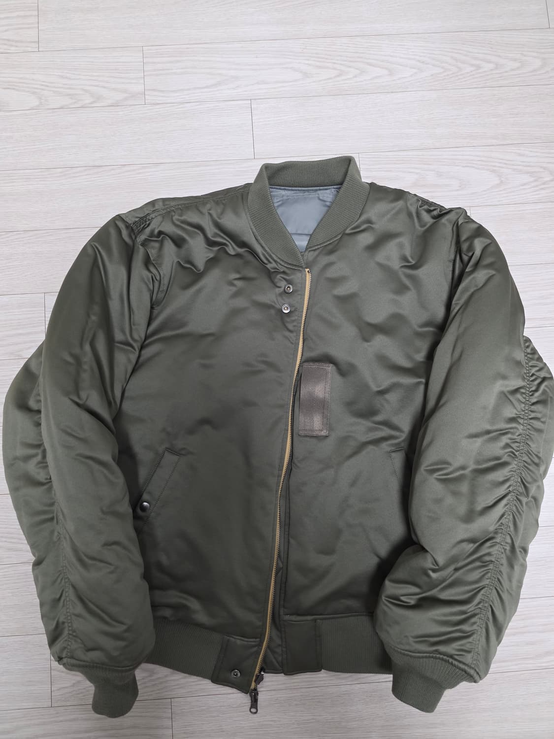 셔터 25FW 리버서블 MA1 L사이즈 상품이미지7