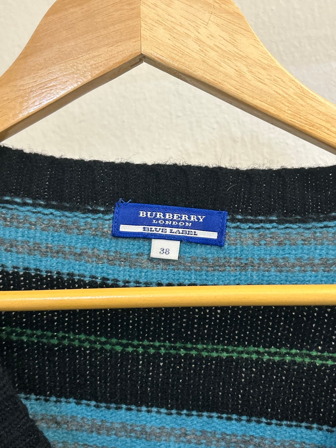 버버리 블루라벨 오프숄더 니트 스웨터 스트라이프 y2k 상품이미지7