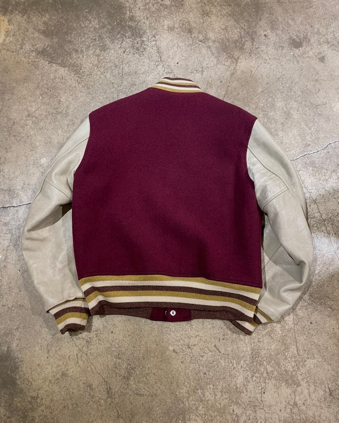 Style eyes 스타일 아이즈 에로우 포켓 바시티 재킷 (B5176) 상품이미지5