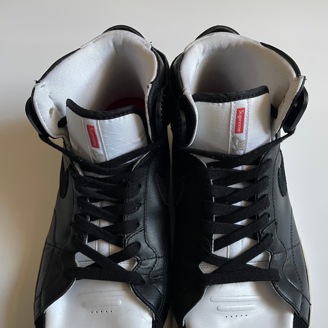 Nike X Supreme NYC SB 상품이미지3