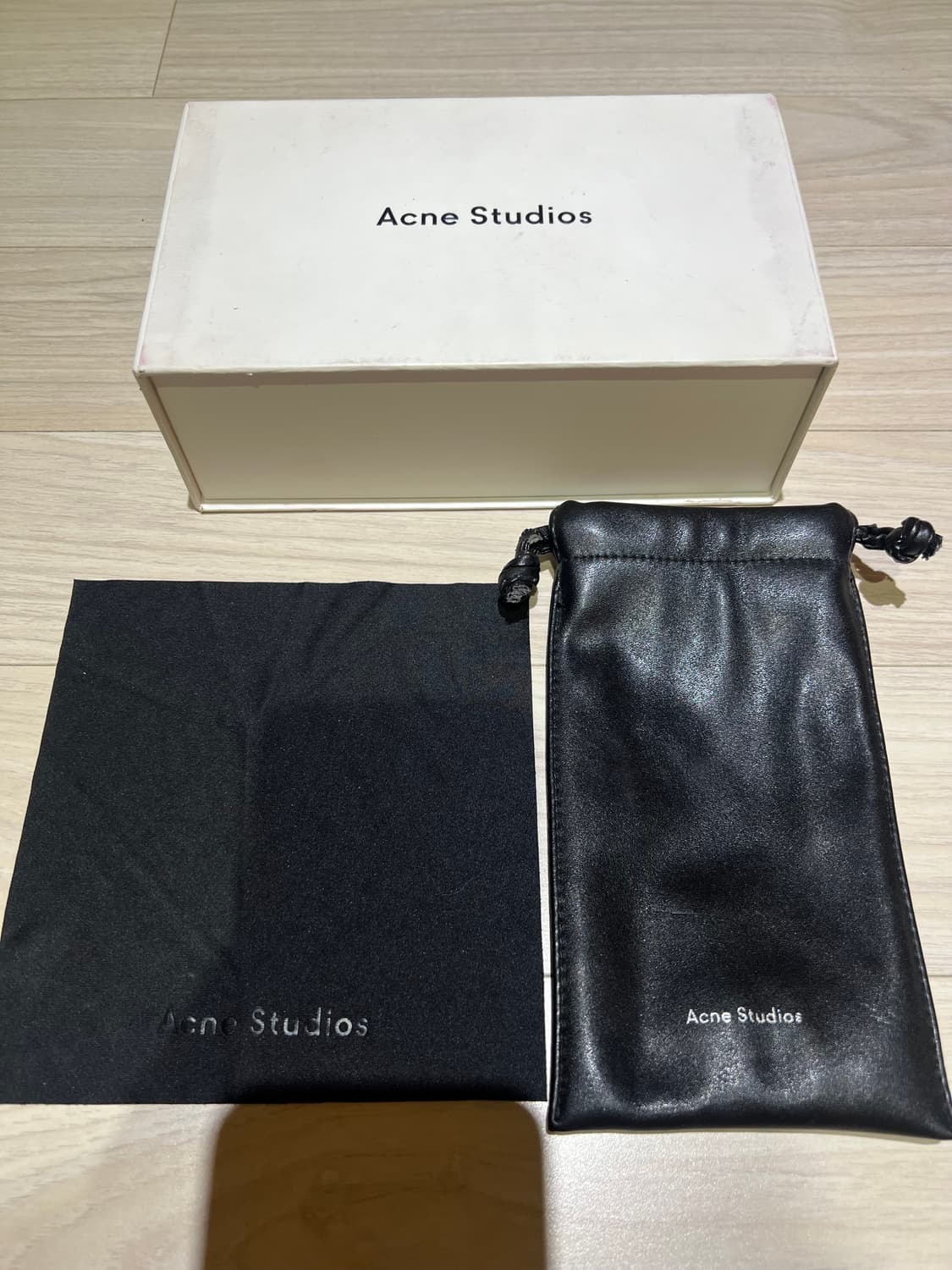 아크네/ 무스탕 커트코베인 선글라스 / 프리 상품이미지10