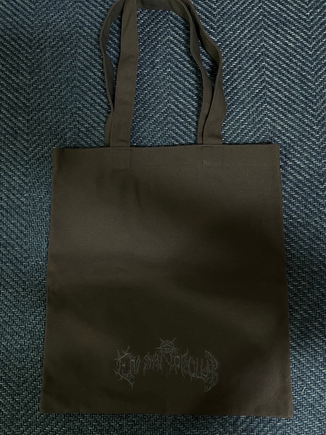 에모스탠스클럽 에코백 판매합니다 . 상품이미지1