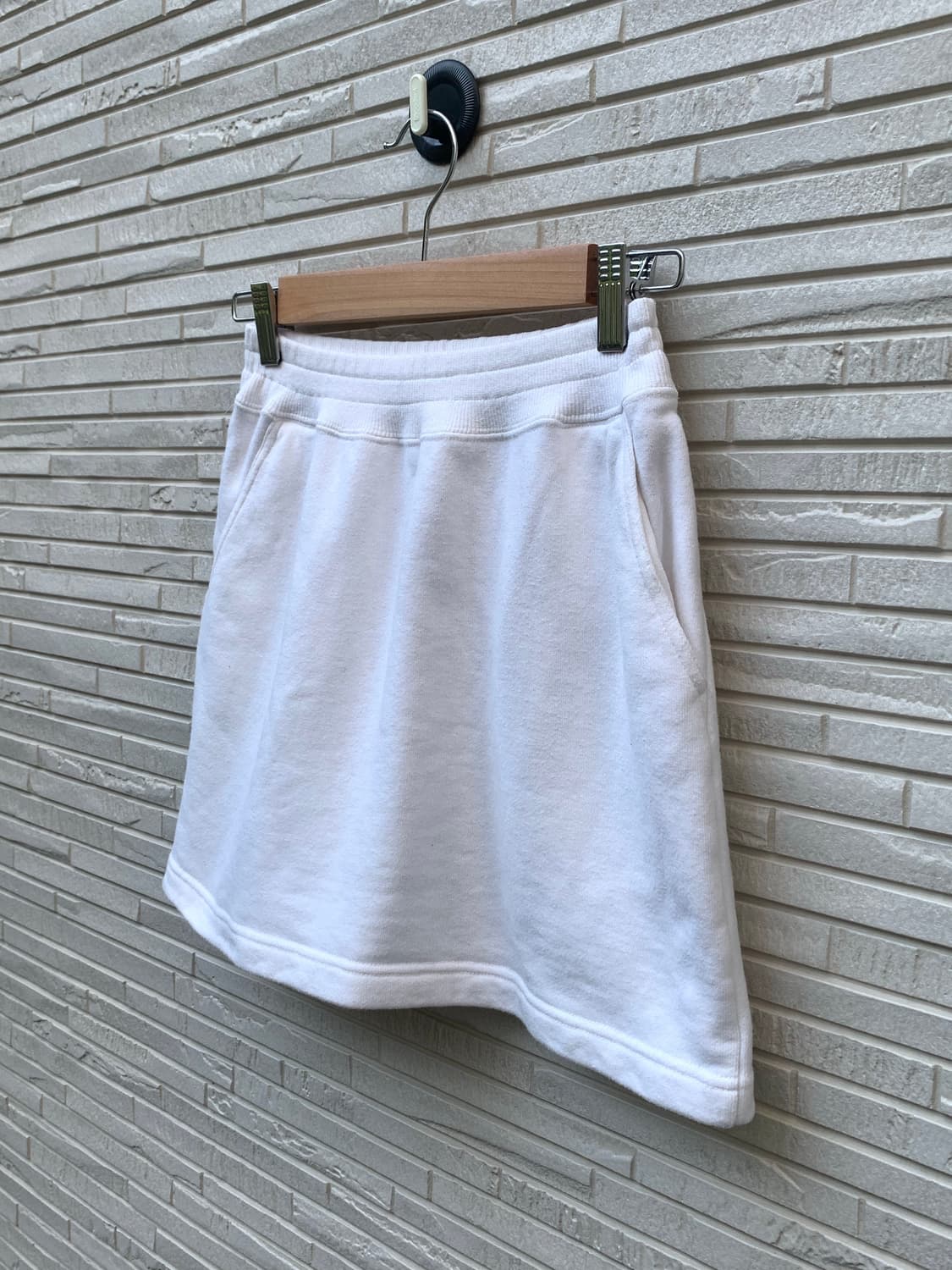 이세이미야케 HAI 스웻 스커트 (white) 상품이미지4